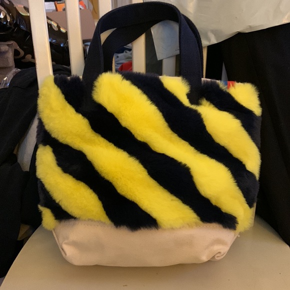 Kule small bucket bag yellow/navy plush fur